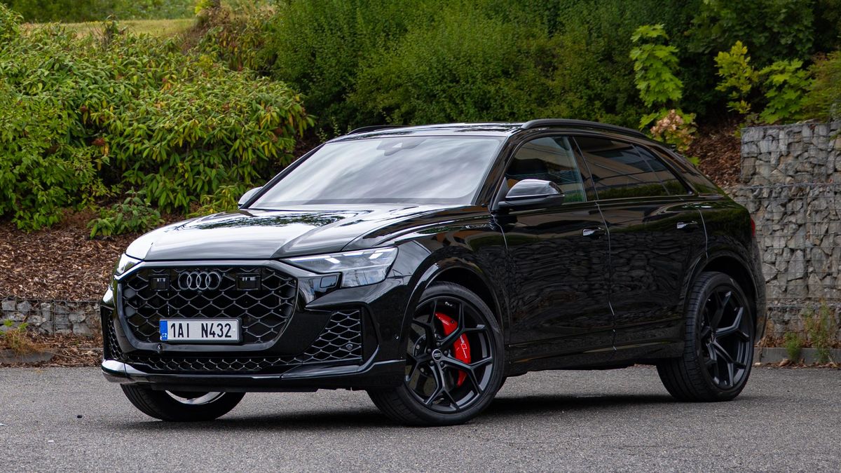 Bojíte se rádi? Vylepšené Audi RS Q8 je zběsile rychlé monstrum. Dokáže však překvapit i komfortem